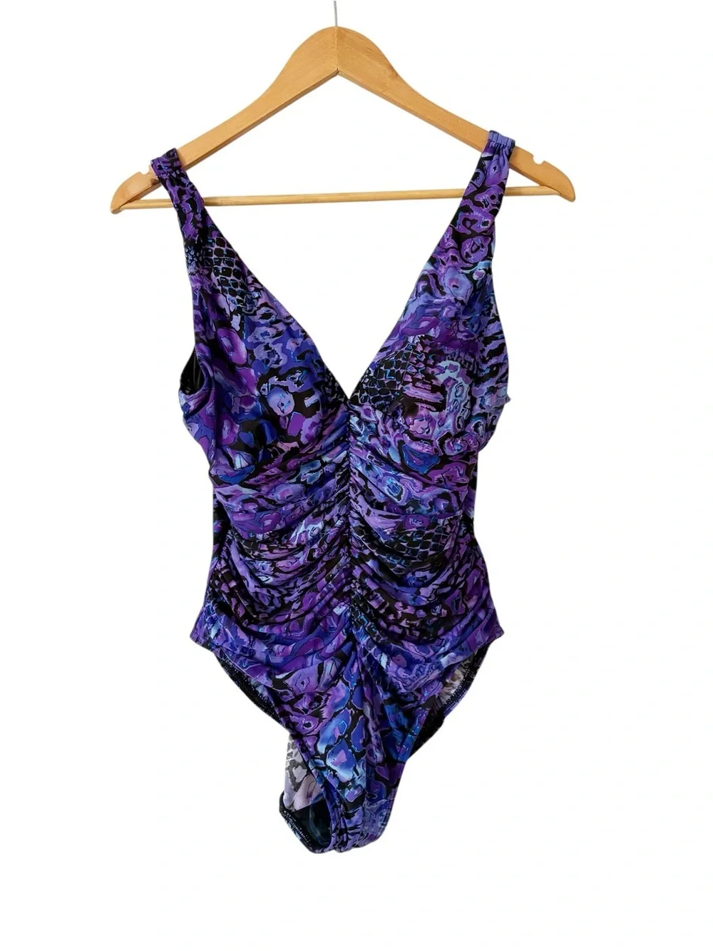 Womens Printed Swimsuit XL? Purple Blue Black Ruched Wireless Padded Cups Beach